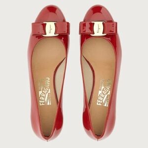 Salvatore Ferragamo Vara Pump Shoes